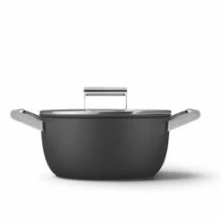 Smeg Faitout Bas Aluminium Antiadhésif 24 Cm Noir Mat Avec Couvercle En Verre Trempé -fournitures de cuisine boutique 133002 1 1 Faitout bas aluminium antiadhesif 24 cm noir mat avec couvercle en verre trempe Smeg