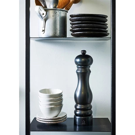 Peugeot Moulin à Sel Paris Chef Carbone 22 Cm 5 Peugeot Moulin à Sel Paris Chef Carbone 22 Cm – Image 3