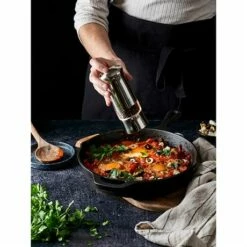 Peugeot Moulin à Poivre électrique Zeli -fournitures de cuisine boutique 20083 2 1 Moulin a poivre electrique Zeli Peugeot