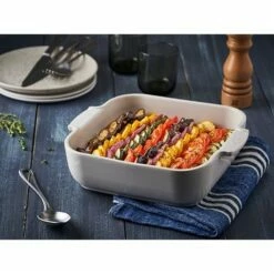 Peugeot Plat Four Carré Céramique écru 36 Cm -fournitures de cuisine boutique 201179 1 2 Plat four carre ceramique ecru 36 cm Peugeot