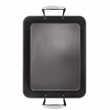 Le Creuset Plat à Rotir Anti-adhérent Les Forgées 35 Cm 3 Le Creuset Plat à Rotir Anti-adhérent Les Forgées 35 Cm