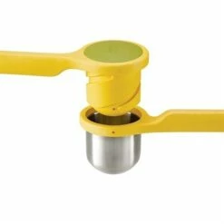 Joseph Joseph Presse Agrumes Helix 8 Joseph Joseph Presse Agrumes Helix -fournitures de cuisine boutique 670147 2 3 Presse agrumes Helix Joseph Joseph